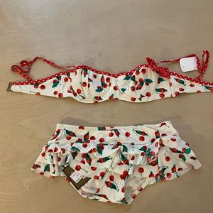 NWT JUICY COUTURE BIKINI SIZE SMALL